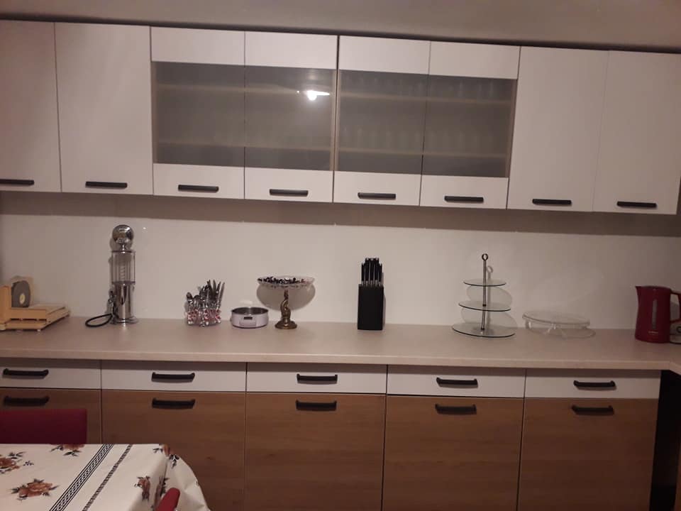 Nasza nowa kuchnia Dziękuję całemu KGW za pomoc i zaangażowanie.Zrobiliscie kawał dobrej roboty (10).jpg