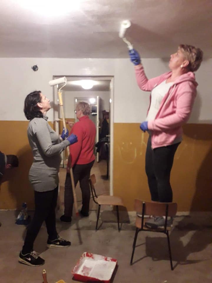 Nasza nowa kuchnia Dziękuję całemu KGW za pomoc i zaangażowanie.Zrobiliscie kawał dobrej roboty (5).jpg