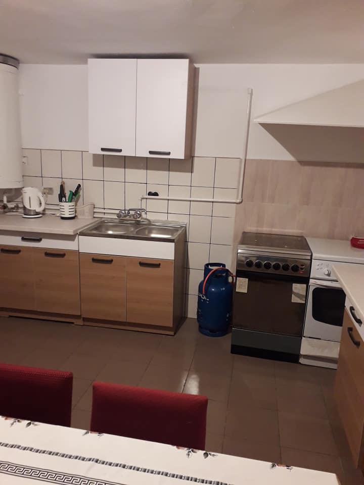 Nasza nowa kuchnia Dziękuję całemu KGW za pomoc i zaangażowanie.Zrobiliscie kawał dobrej roboty (8).jpg