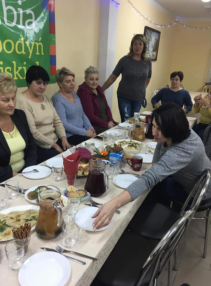 Pokaz-Tradycje kulinarne-potrawy wigilijne (5).jpg