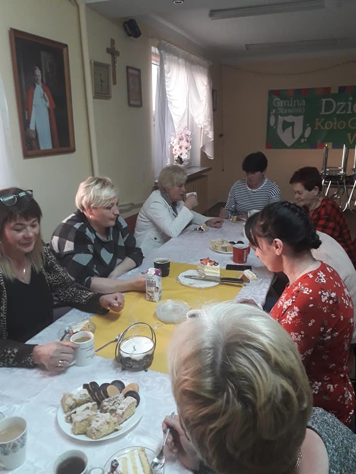 Spotkanie przy kawce z okazji Dnia Matki 2020 (1).jpg