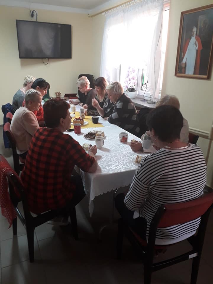 Spotkanie przy kawce z okazji Dnia Matki 2020 (5).jpg